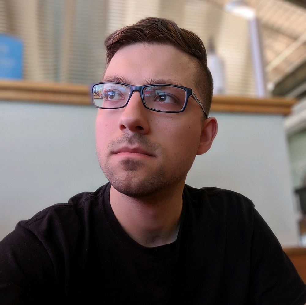 Meet your Posher, Alex
